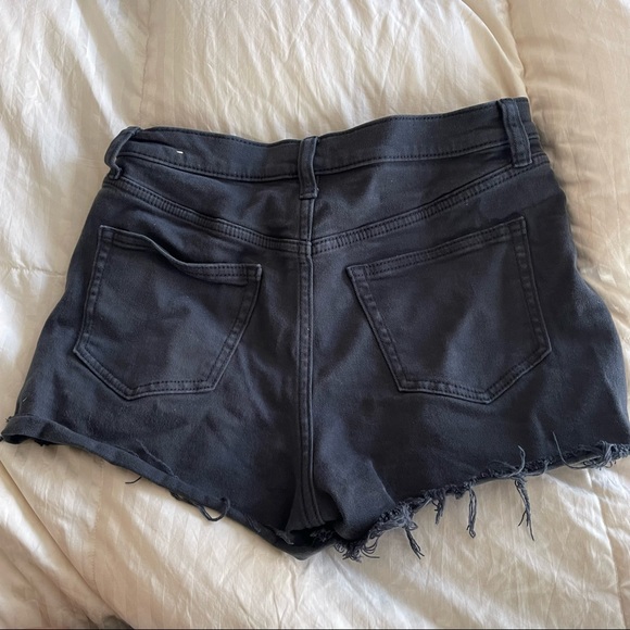 Bundle of 4 black shorts size medium or size 6 - Picture 3 of 14